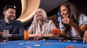 Antarmuka permainan Paito Warna di platform aladin slot dengan tabel hasil warna